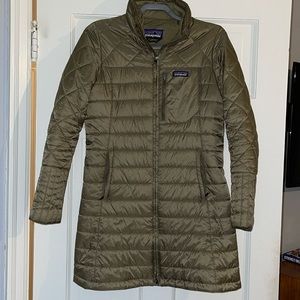 Women’s Patagonia Radalie parka size medium